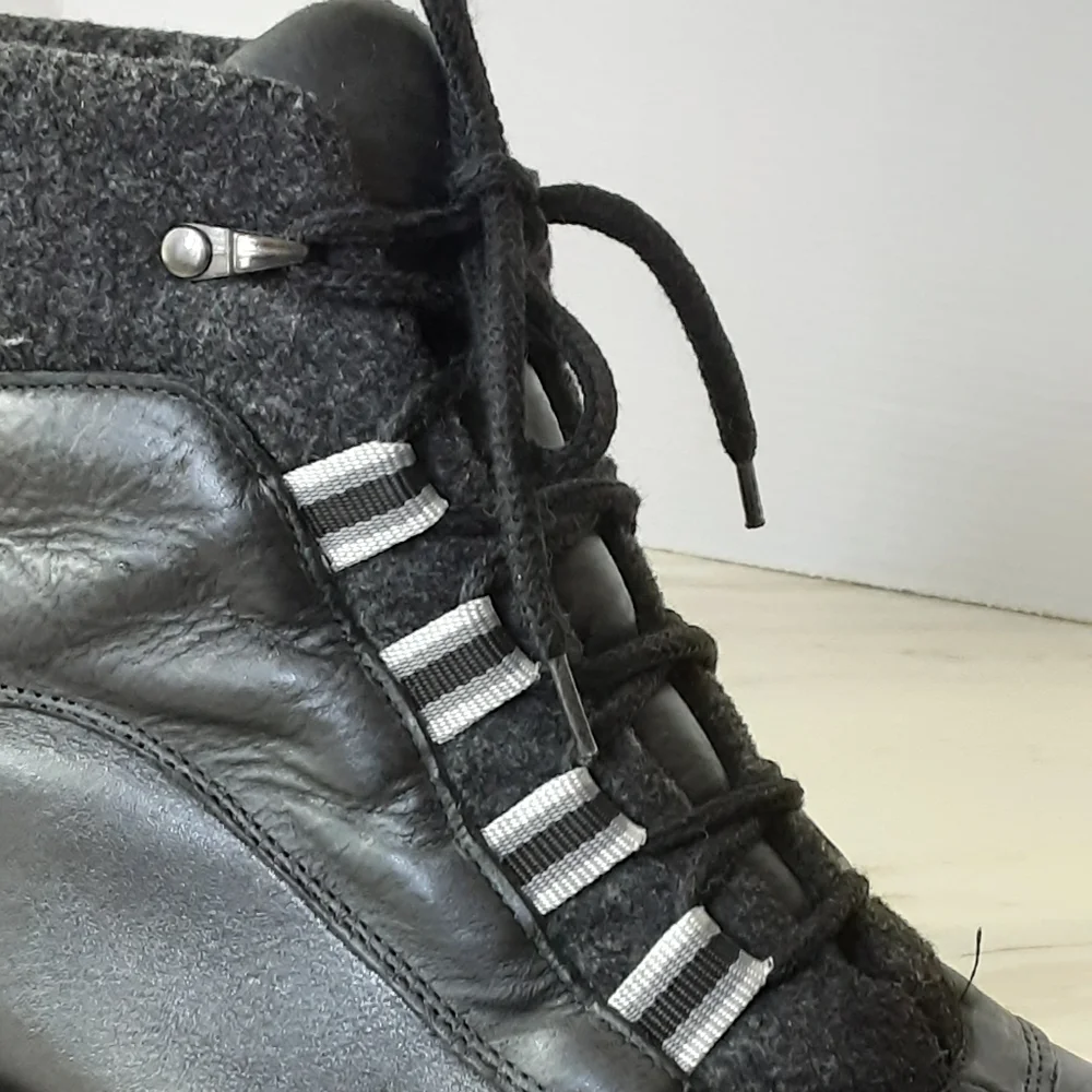 BLONDO Mens 2 Tone Leather Lace Up Insulated Waterproof Combat Ankle Boots Sz 12